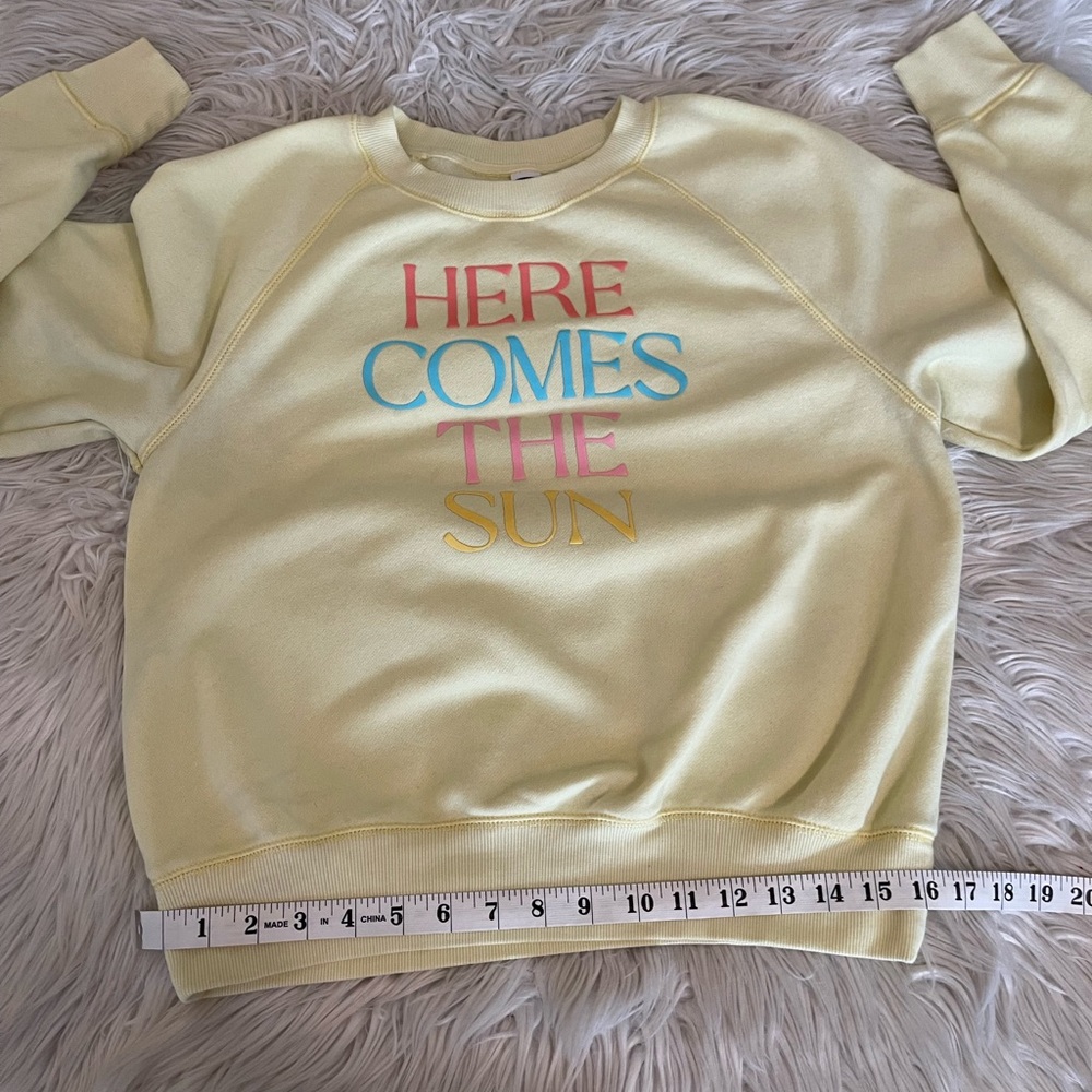 ⛅️ Old Navy | Yellow | Sweatshirt - Picture 6 of 13